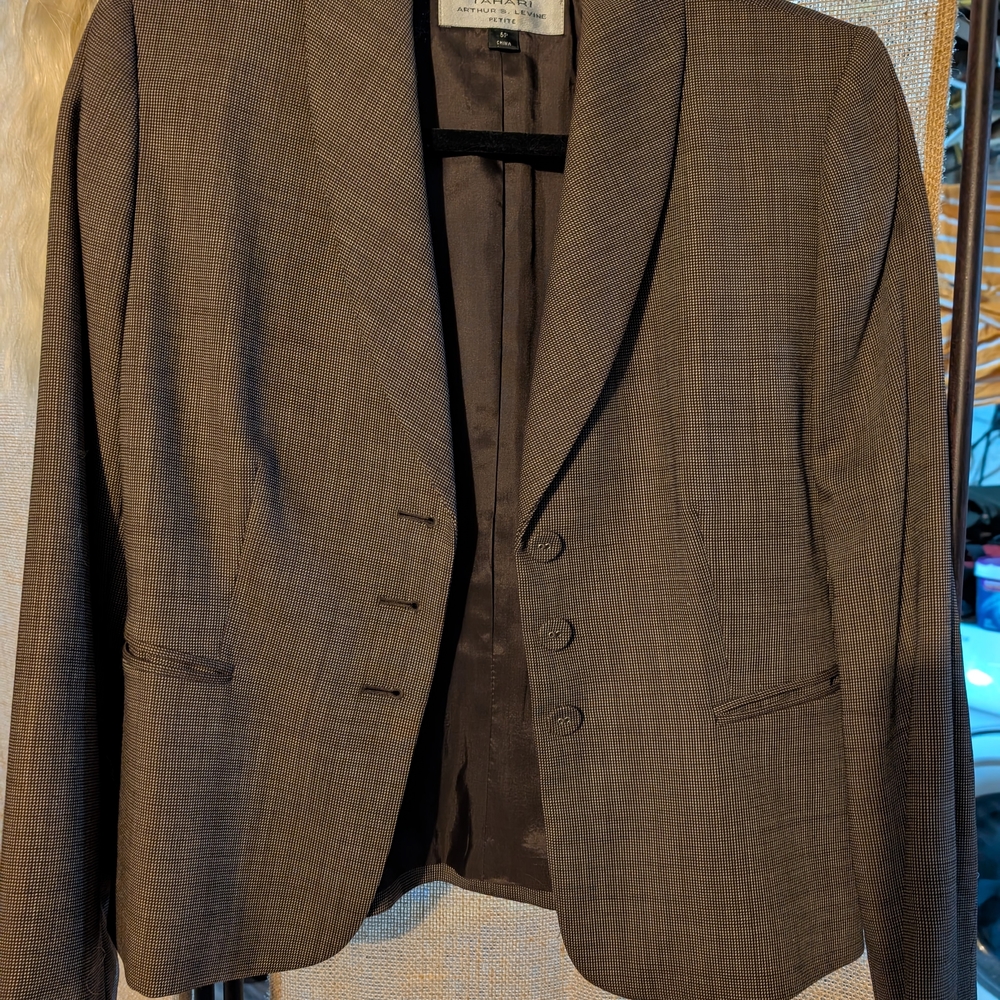 Women's Brown Short Blazer